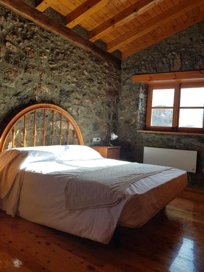 فيلا Cal Ferrer Habitatge Rural Cava المظهر الخارجي الصورة