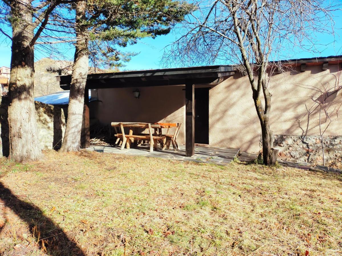 فيلا Cal Ferrer Habitatge Rural Cava المظهر الخارجي الصورة