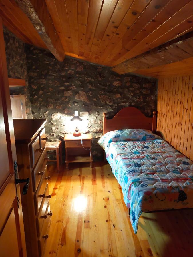 فيلا Cal Ferrer Habitatge Rural Cava المظهر الخارجي الصورة