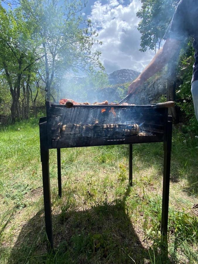 فيلا Cal Ferrer Habitatge Rural Cava المظهر الخارجي الصورة